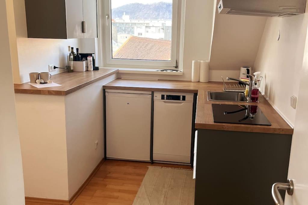 Cozy City Center Apartment Graz Exterior foto